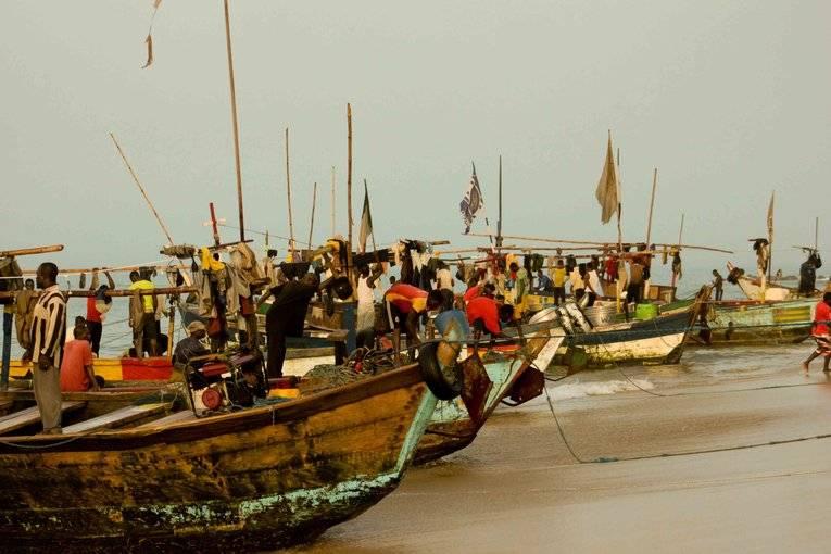 沿海加纳：增加对抗环境威胁所需的努力