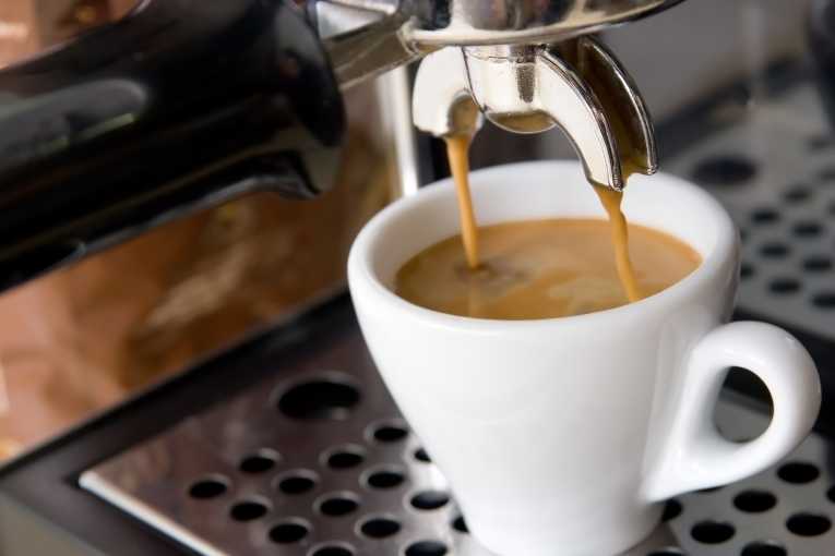 女性咖啡饮用者有降低生育的风险