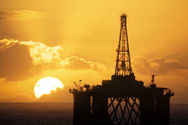 英国石油公司漏油事件设置大屏幕:“深水地平线”的最后几个小时