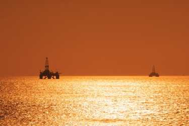 要求独立监测深海石油开采