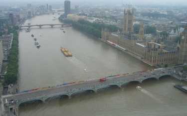 泰晤士河虽然有所改善，但仍是英国最糟糕的河流