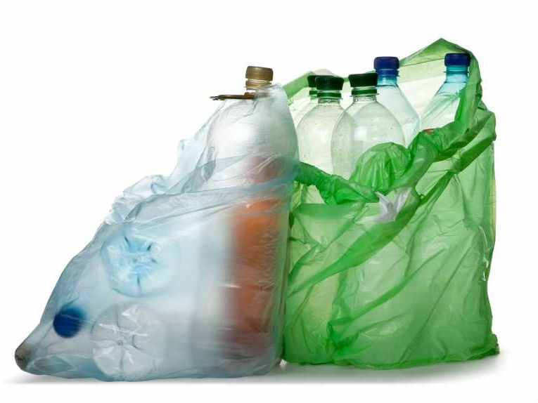 是时候纳税塑料承运人袋？