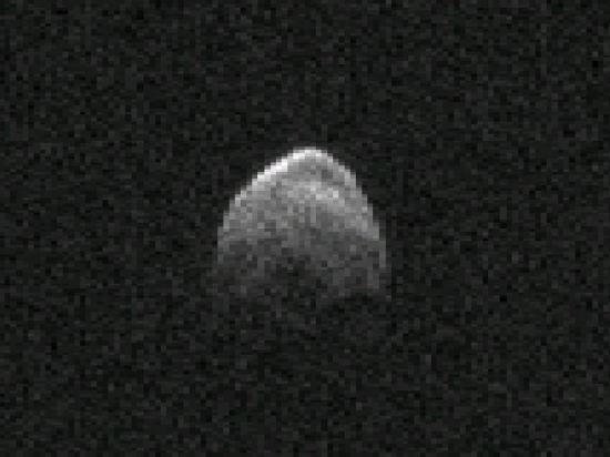 小行星2005 YU55